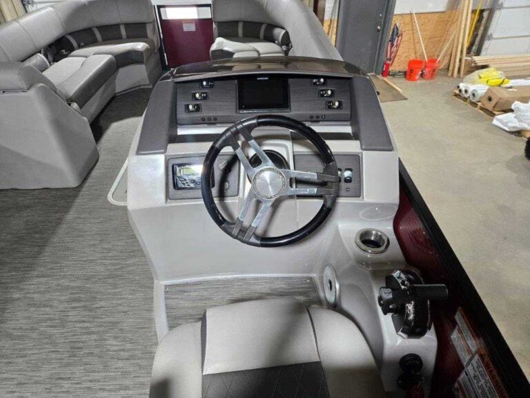 2022 Bennington 25LSBA - ESP - Arch - Blackout US-ETWM3214C222 [photo 9]